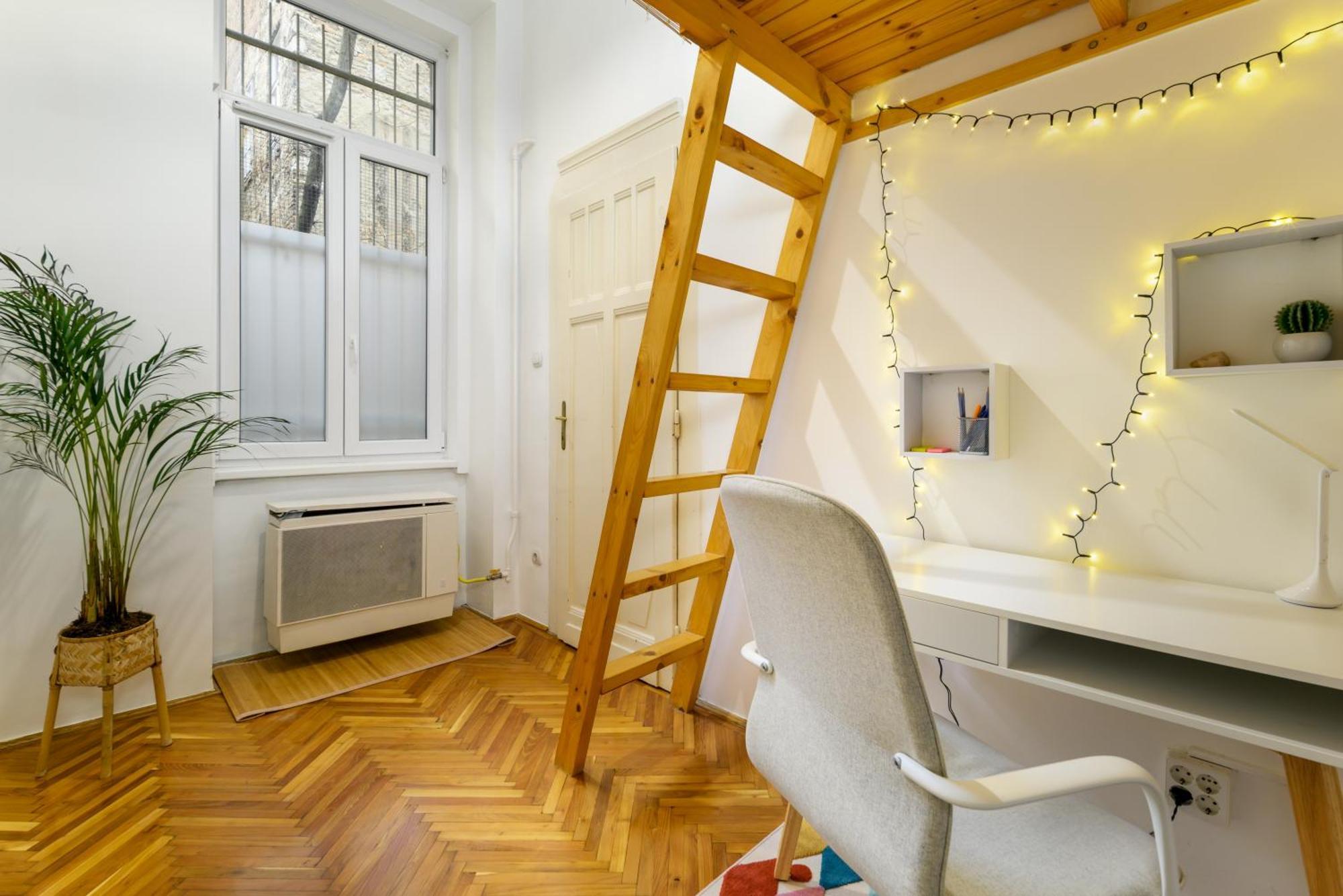 Two Separate Rooms Apartment In City Center, Party District Budapest Kültér fotó